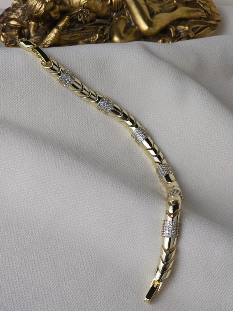 Zerinajewelry.com VIP 14K Altın Kobra Model Taşlı Bileklik2