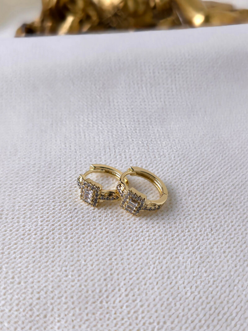 VIP 14K Xuping Gold Kare Taişlı Küpe